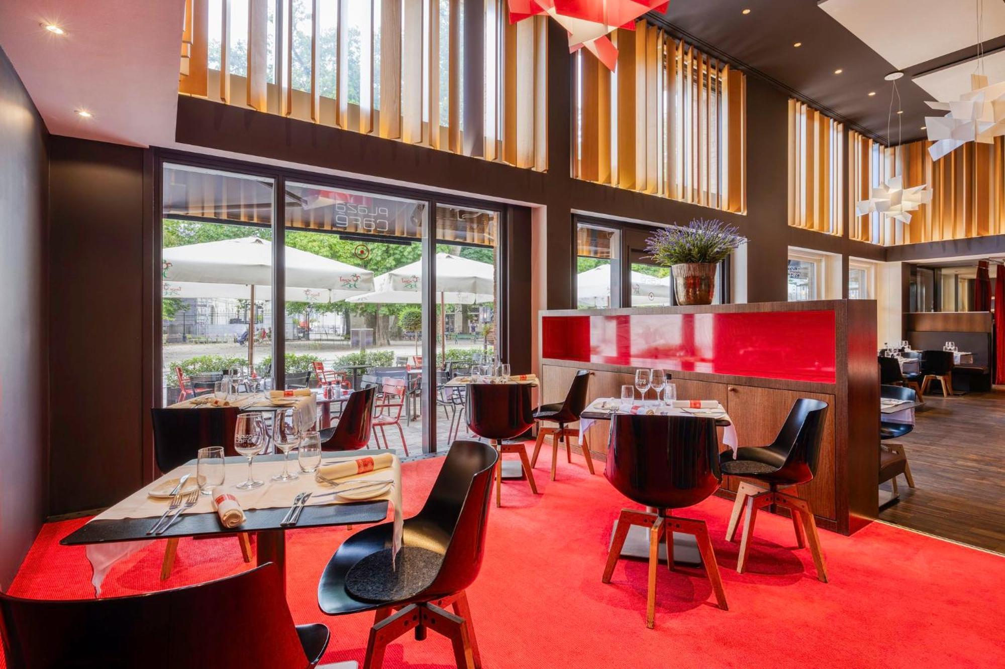 Crowne Plaza Hotel Brugge By Ihg Exterior foto