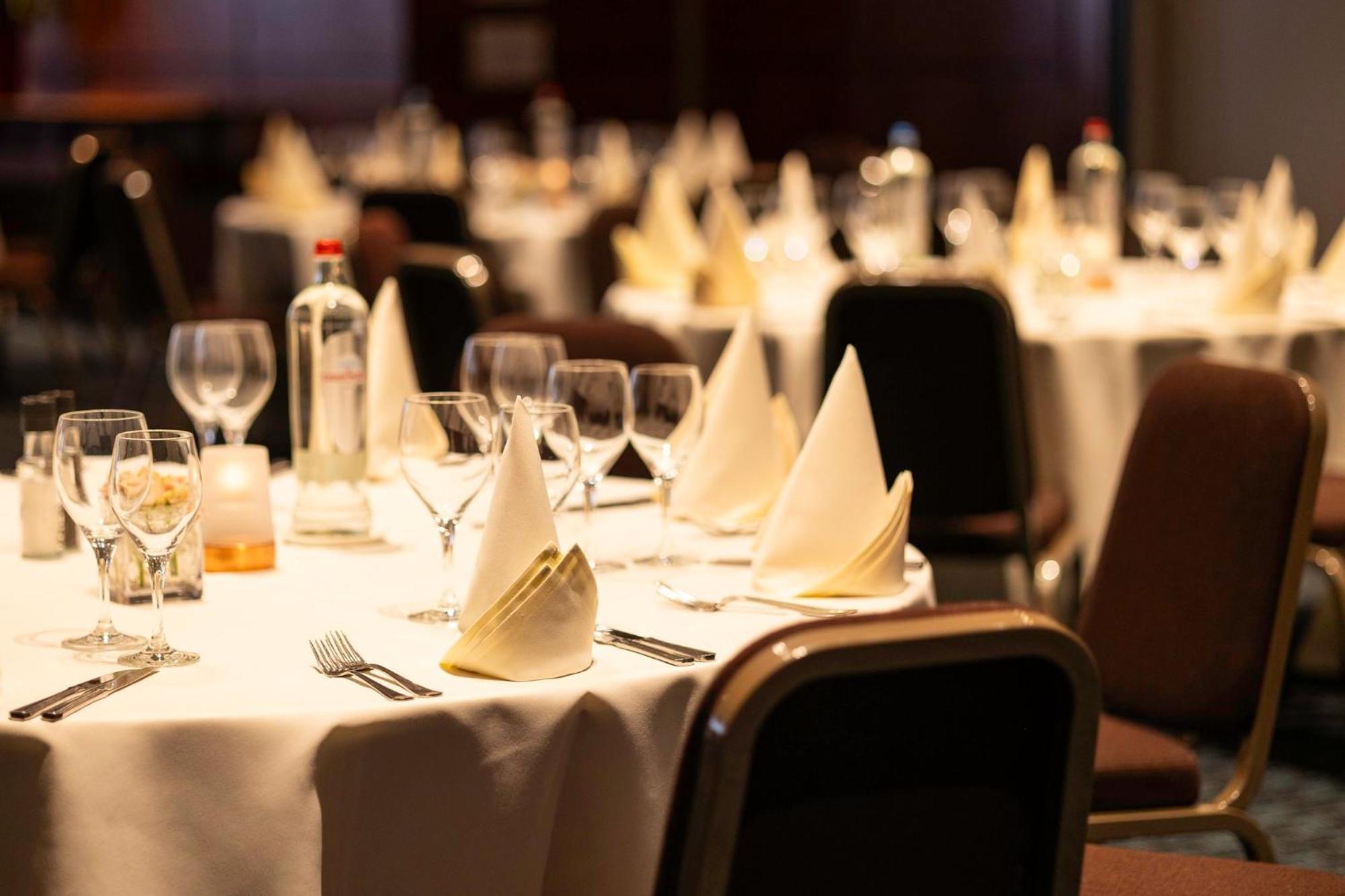 Crowne Plaza Hotel Brugge By Ihg Exterior foto