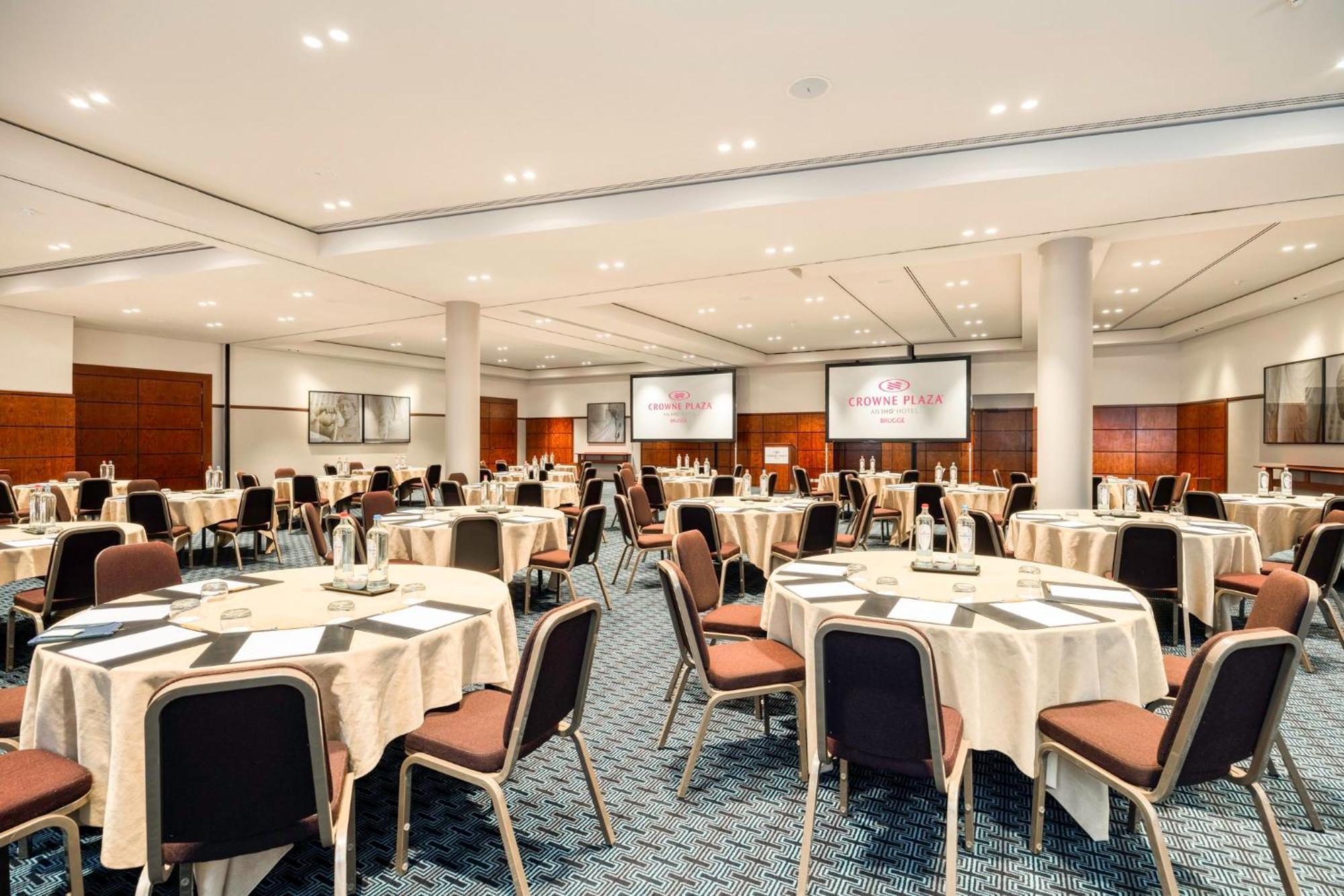 Crowne Plaza Hotel Brugge By Ihg Exterior foto